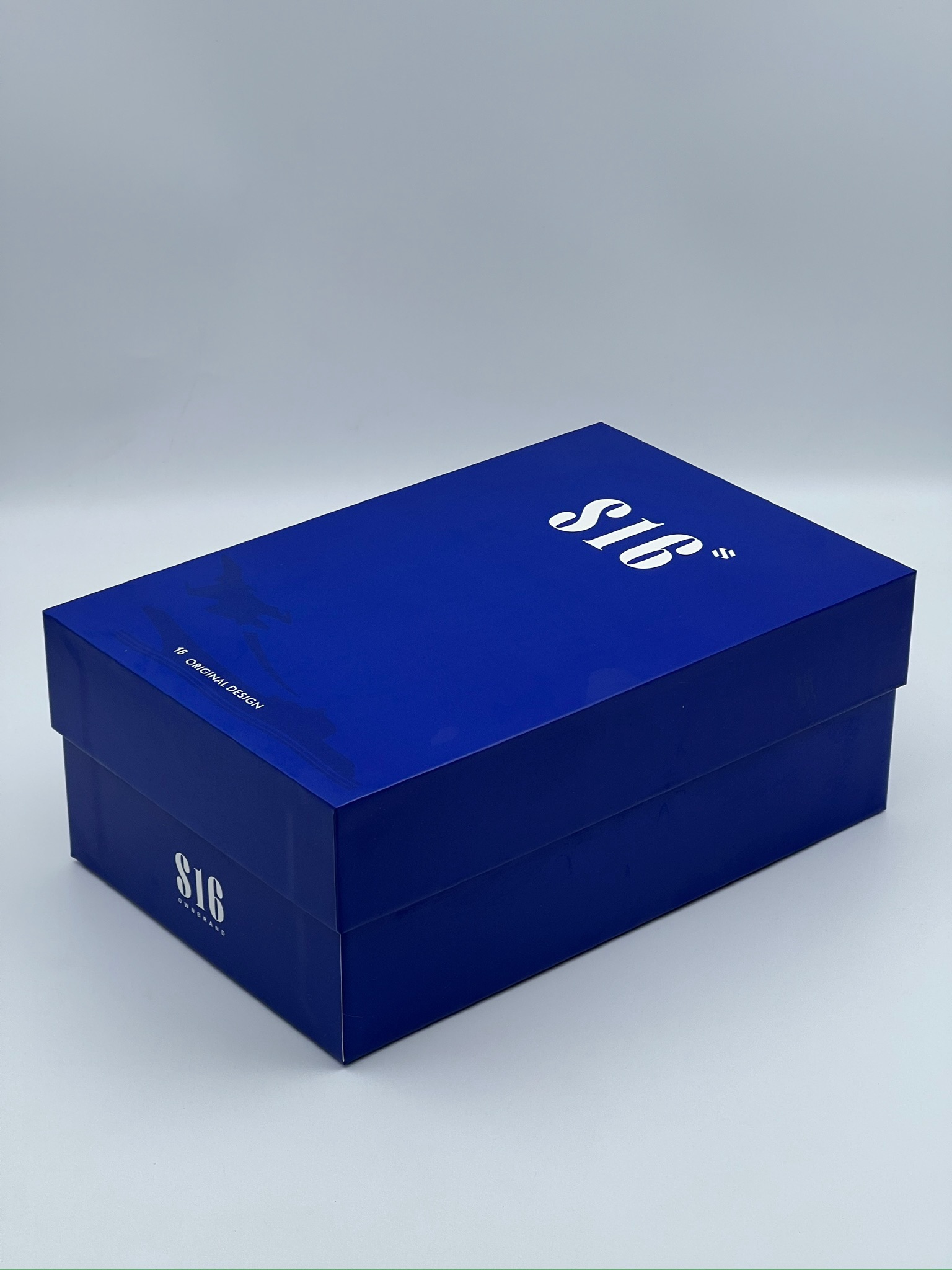 Heaven and Earth shoe box