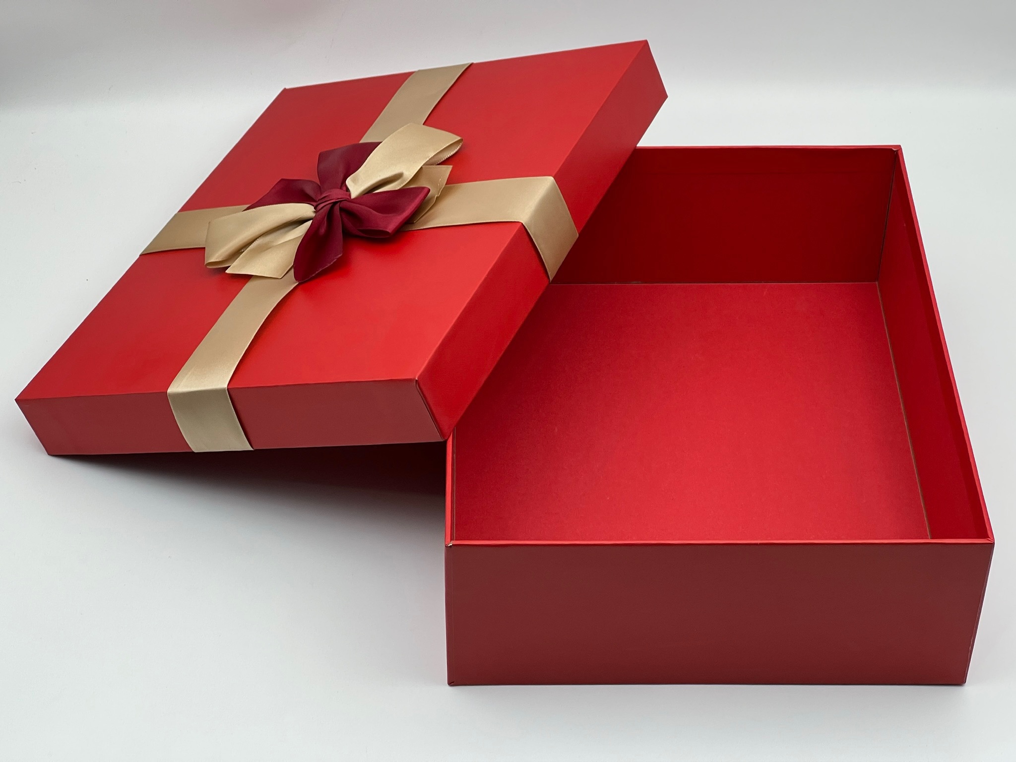 Heaven and Earth shoe box