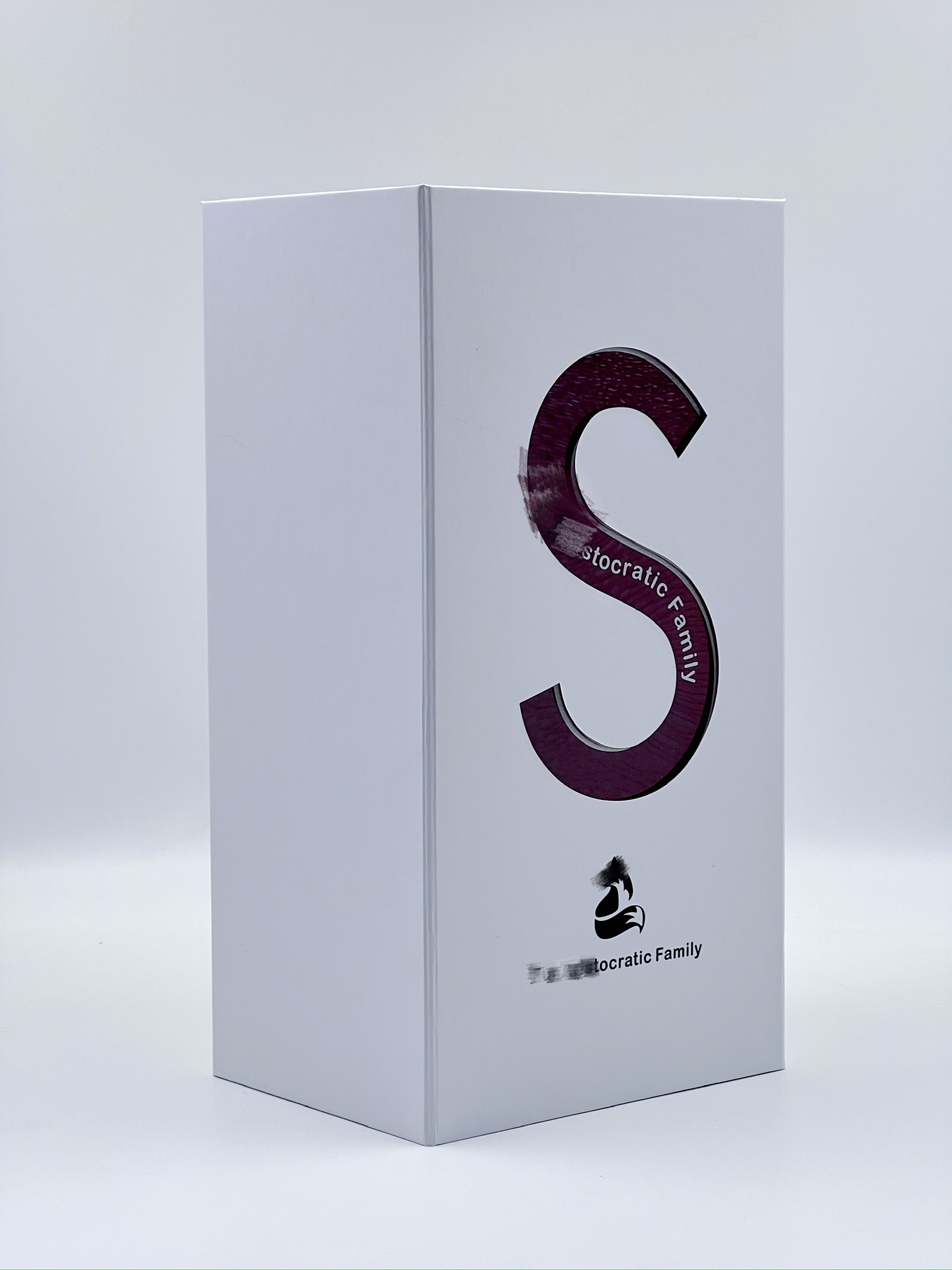 Shoe window-opening folding gift box