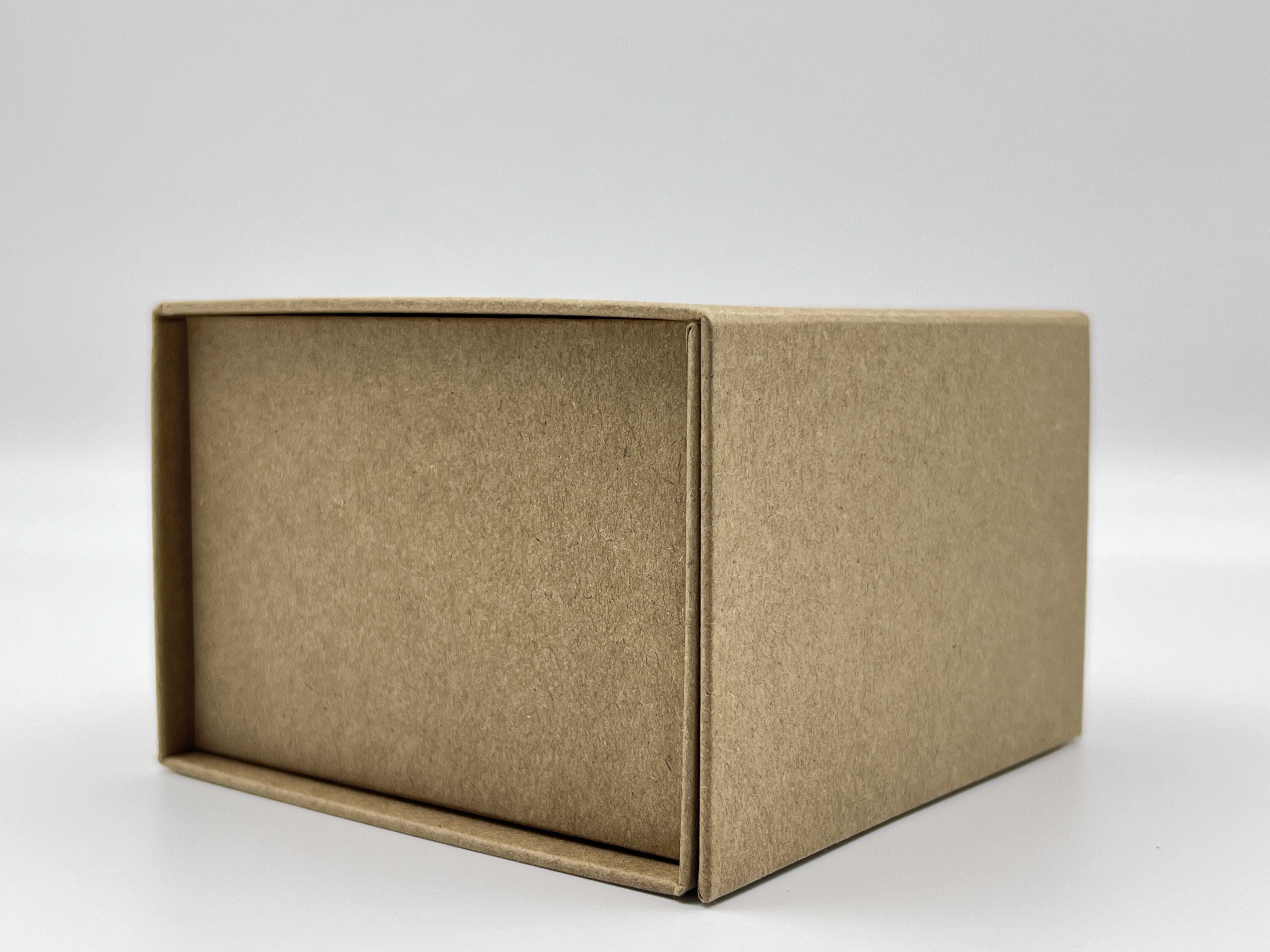 Cultural and creative folding gift box